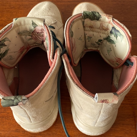 Adidas Eric Emanuel Exclusive Sneakers - Picture 4 of 5